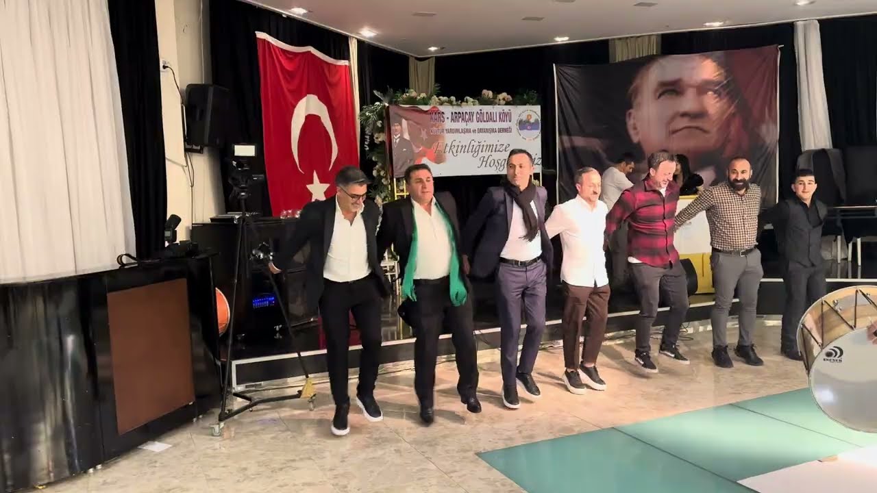 KARS OYUN HALAYLARI ŞEKEROĞLAN - POPPİRİ - TEMURAĞA