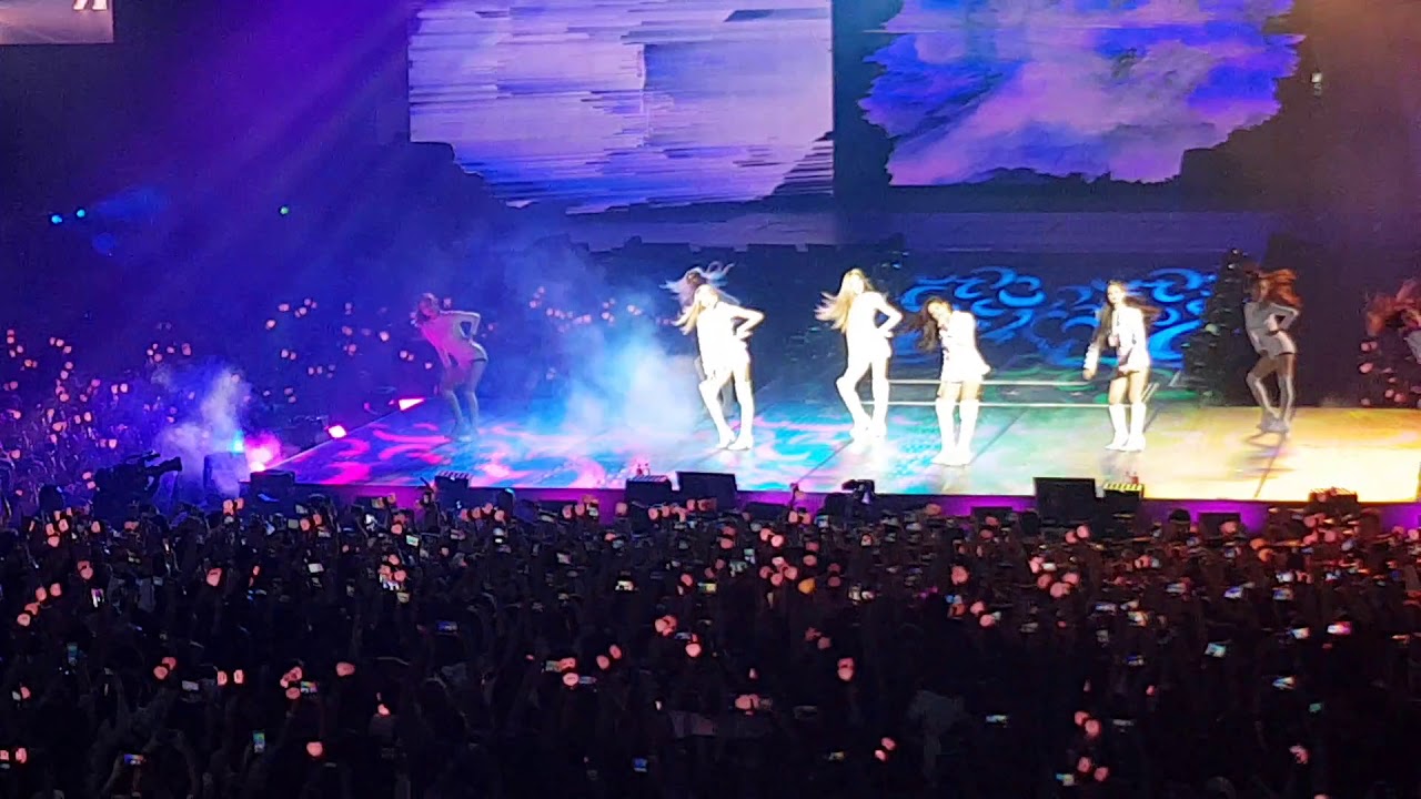 WHISTLE (BLACKPINK IN YOUR AREA MANILA) [02022019]