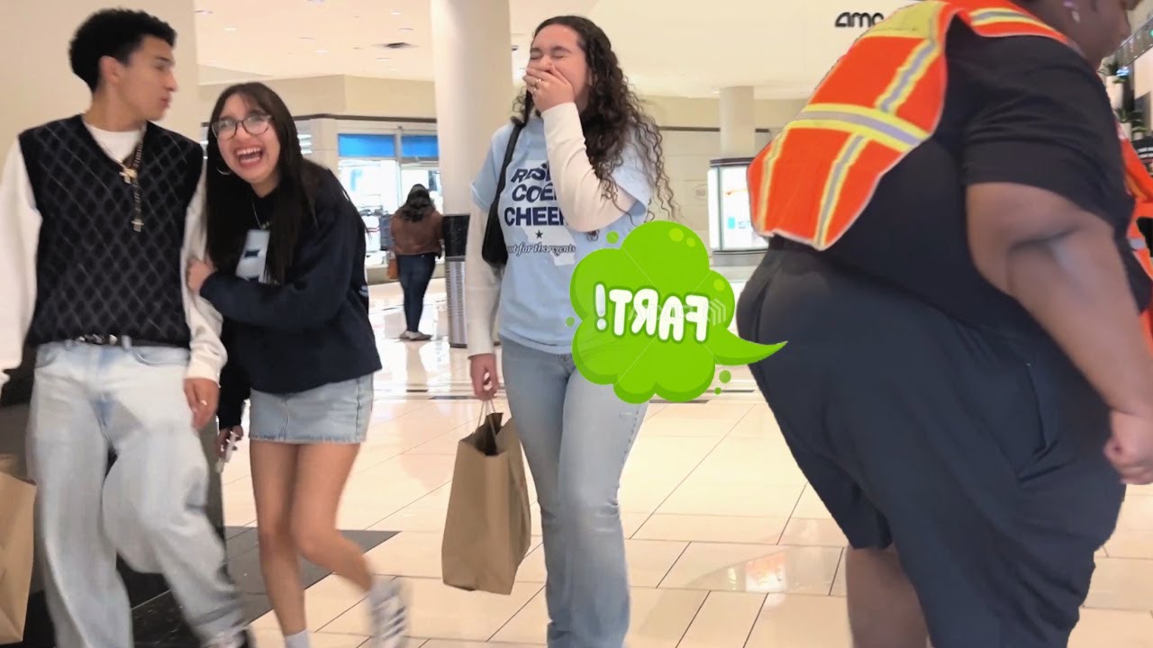 500lbs Man Farts On Women At The Mall!!