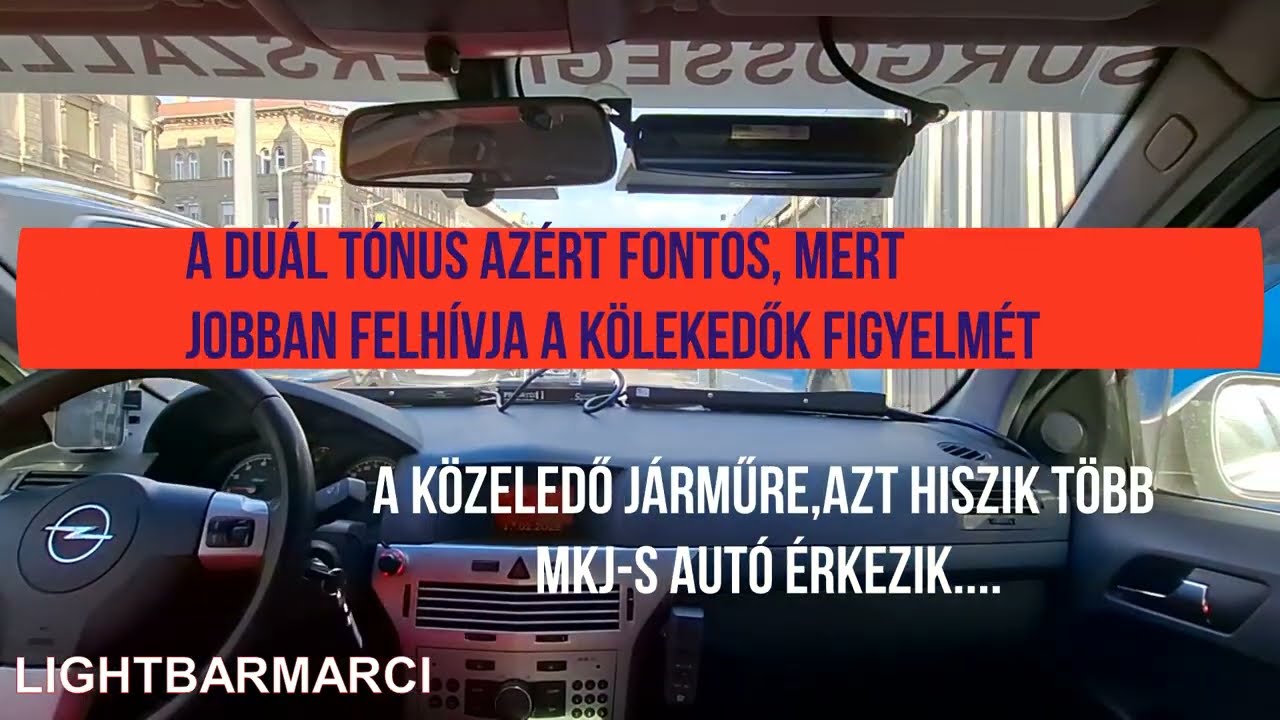 Igaz&aacute;n fura szir&eacute;na.. #lightbarmarci #rumbler #mentő #k&eacute;kf&eacute;ny #budapest #k&ouml;zleked&eacute;s #medical #