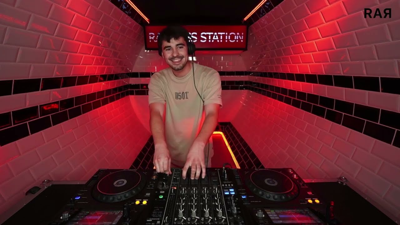 BABHARD / 155 BPM - BASS STATION 2 - 059 / HARD TECHNO