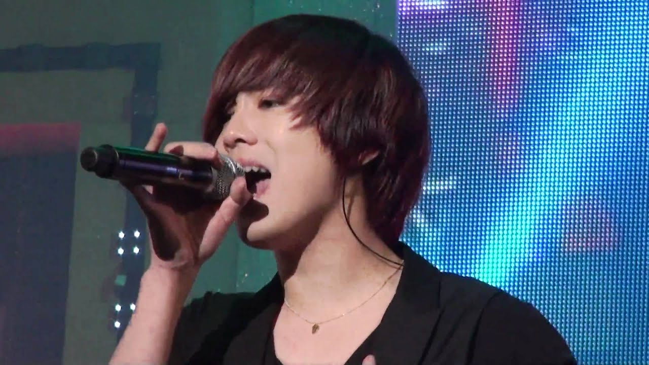 2010 10 21 백석대학교 - FTIsland  - Love Love Love (사랑사랑사랑)
