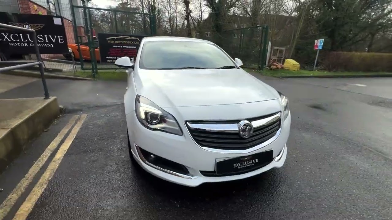 Vauxhall insignia SRI 