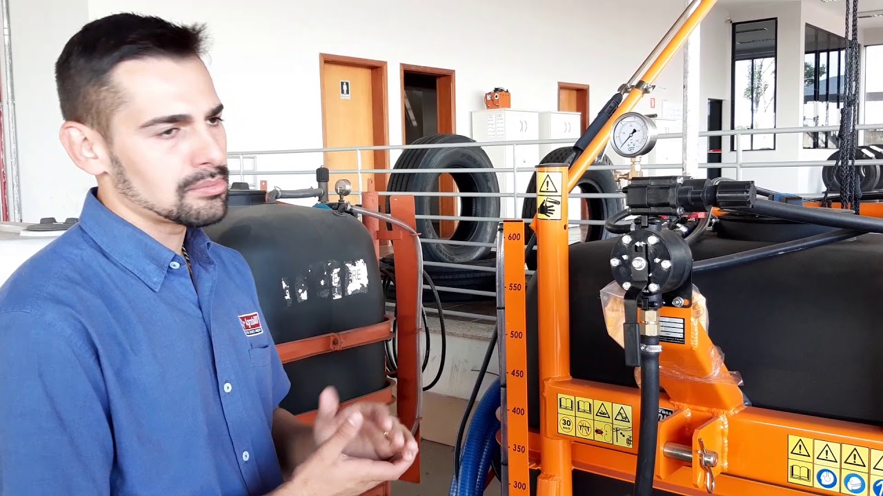 Pulverizador para pastagem / pecuária 600 litros.