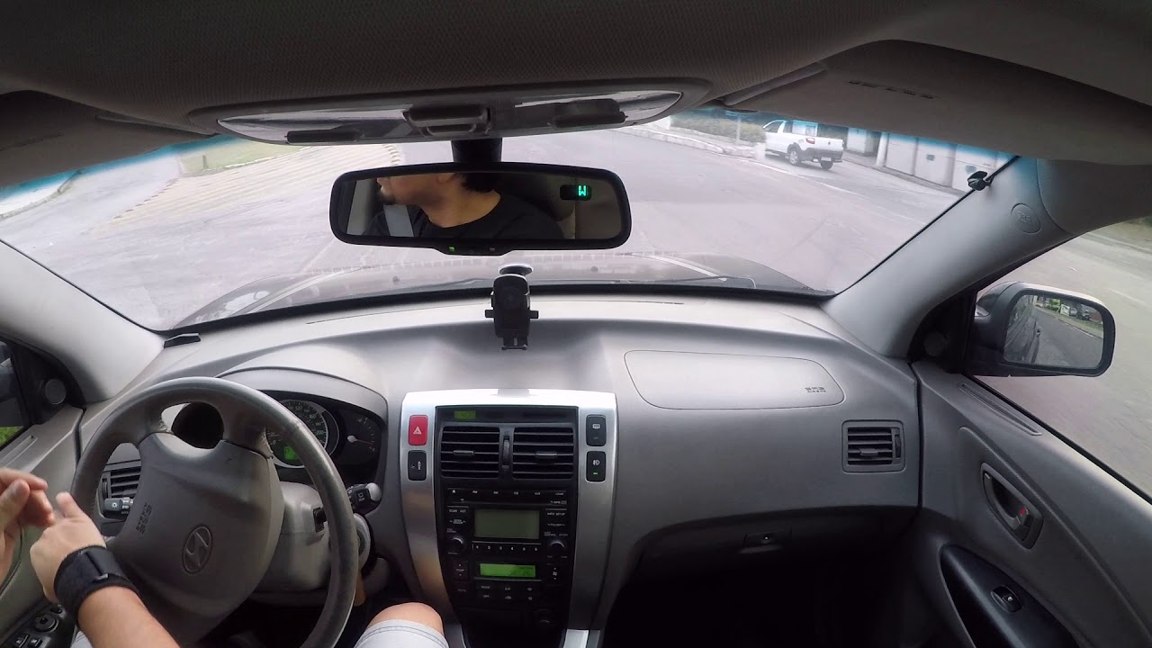 Role com a Tucson 2.7 V6