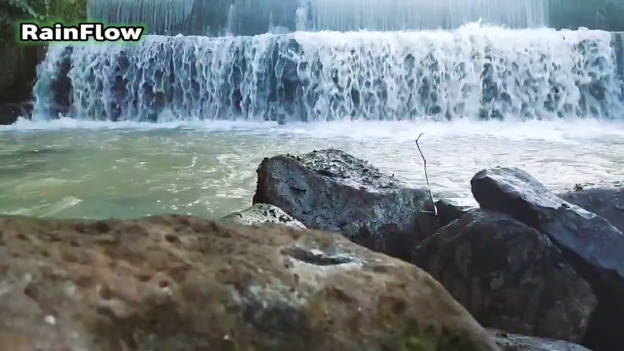 Relaxing Piano with Flowing Water Sounds