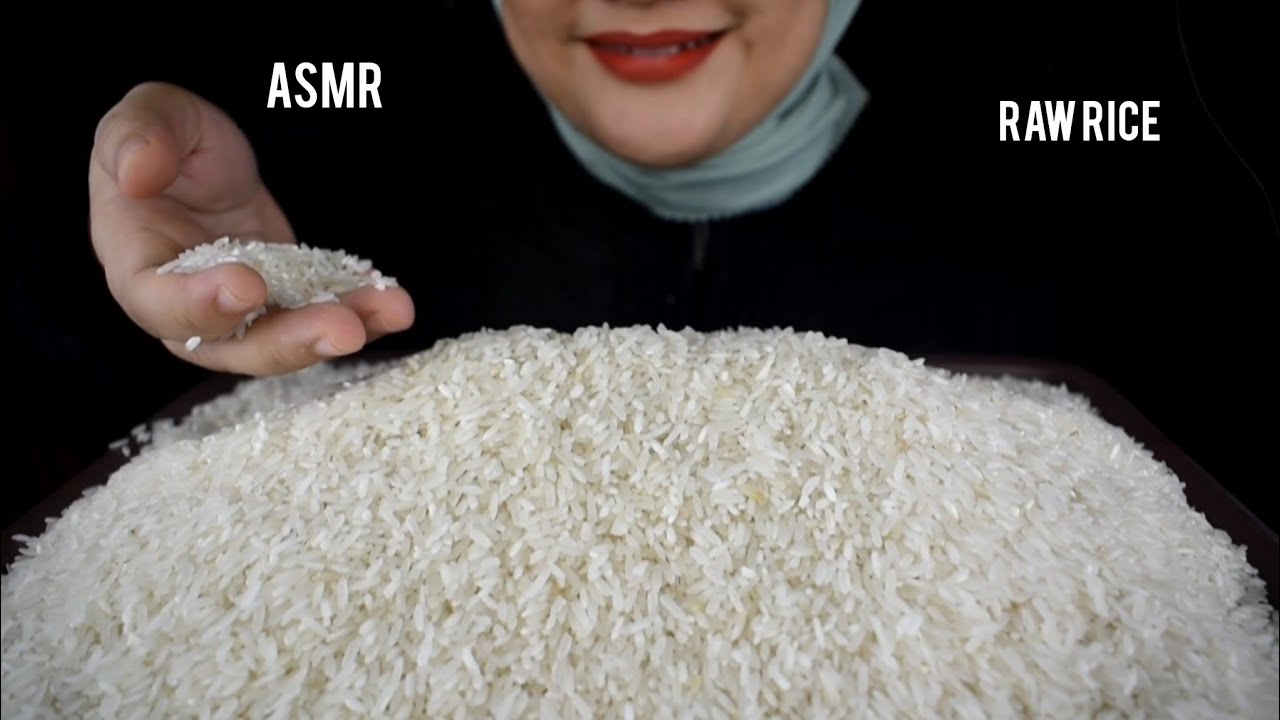 ASMR RAW RICE EATING |RAW RICE| MAKAN BERAS MENTAH