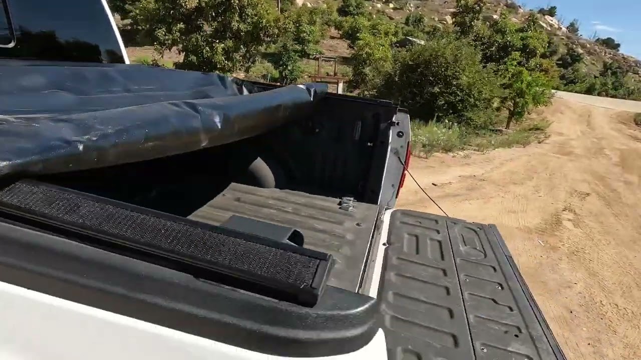 Ford Raptor roll bed cover. Tyger Auto T1 Soft Roll Up Truck Bed Tonneau Cover F150/Raptor 5.5 bed
