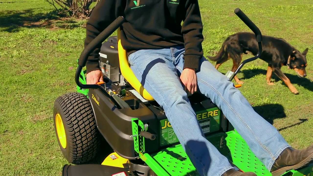 John Deere Z335E  Zero-turn Mower at Vanderfield