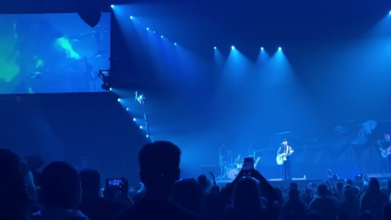 1 Sided love Blackbear acoustic live 2022 Houston TX