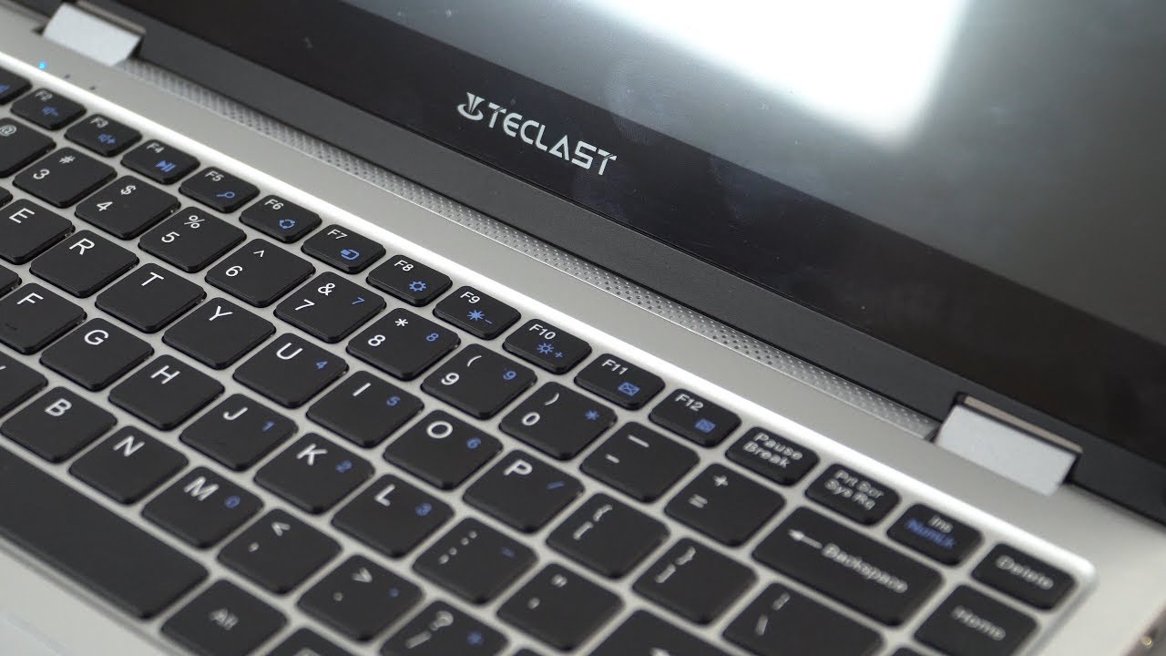 Teclast F6 Pro Review - A Great Core M3 360-Degree Convertible
