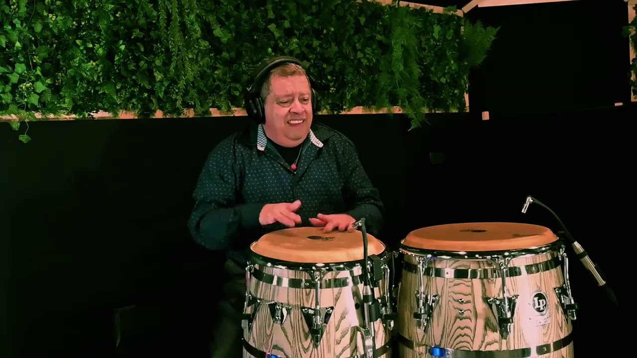 Giovanni Hidalgo: Dual Conga Explorations