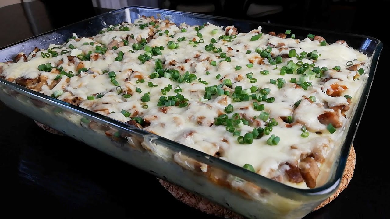 МЯСНАЯ ЗАПЕКАНКА с ГРИБАМИ , КАРТОФЕЛЕМ и СЫРОМ !!!