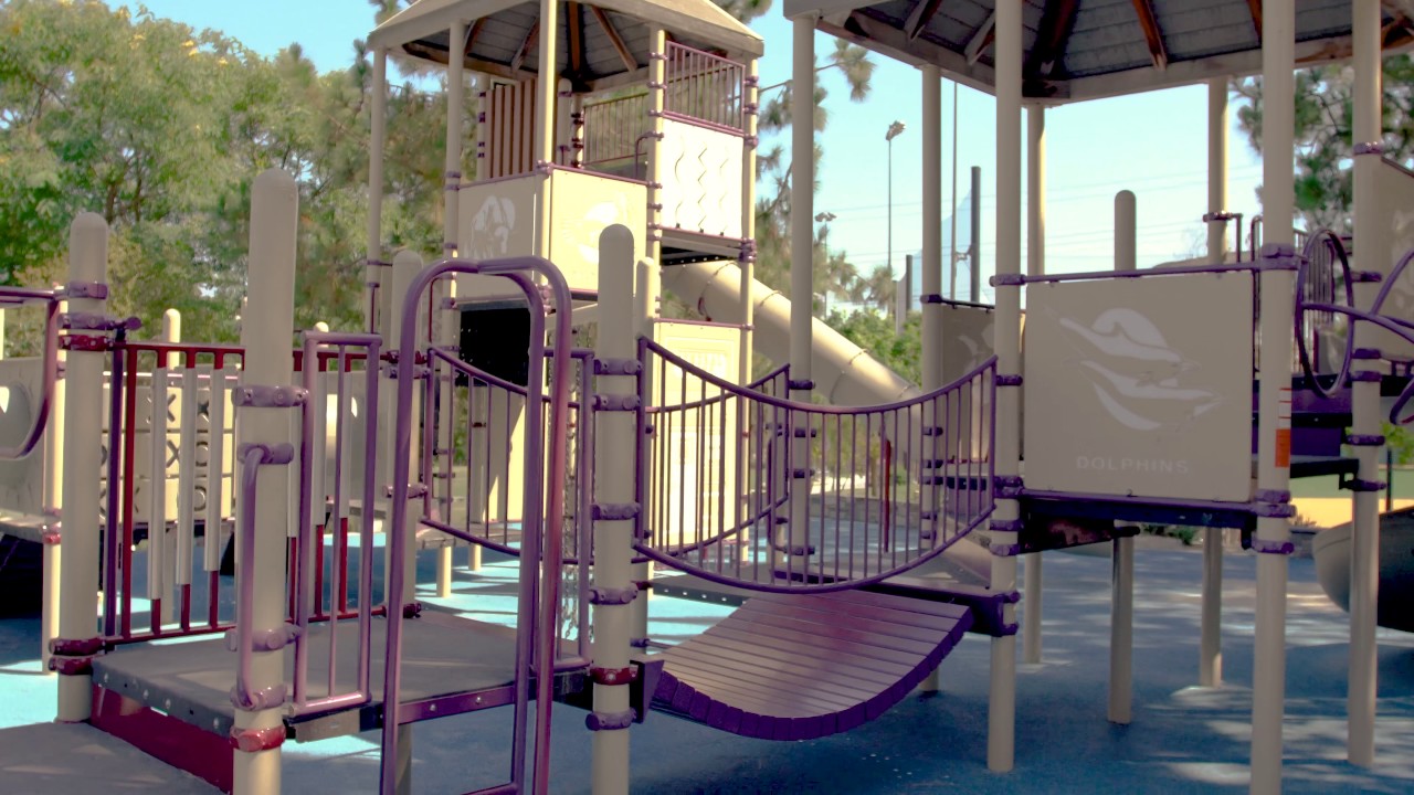 Laguna Hills Community Center (4K)