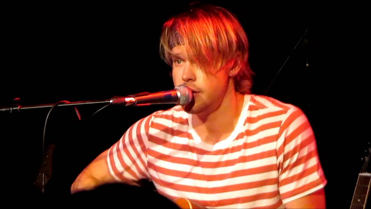 Chord Overstreet - War (Live @ The Roxy 7/20/13)