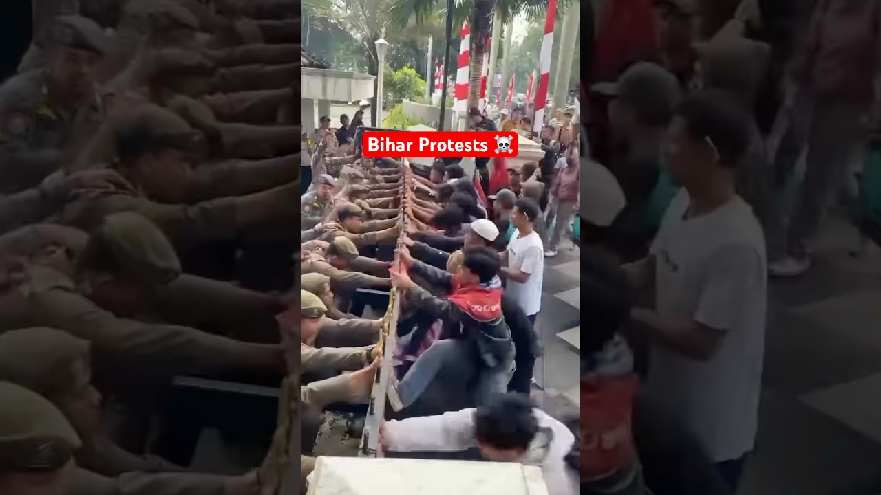 This Bihar Protest Is All Over the Internet 😳