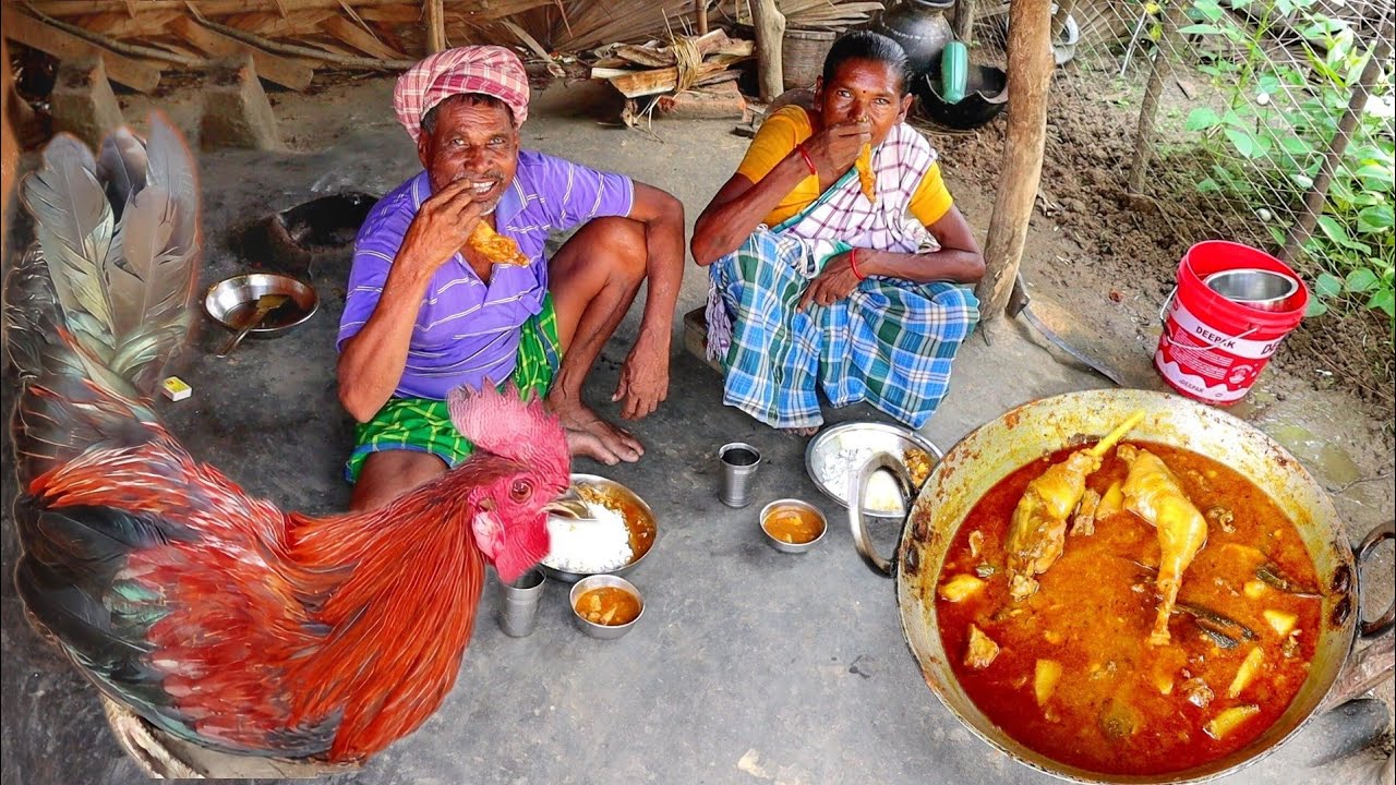 How santali tribe grandma cooking & eating COUNTRY CHICKEN curry||rural village India