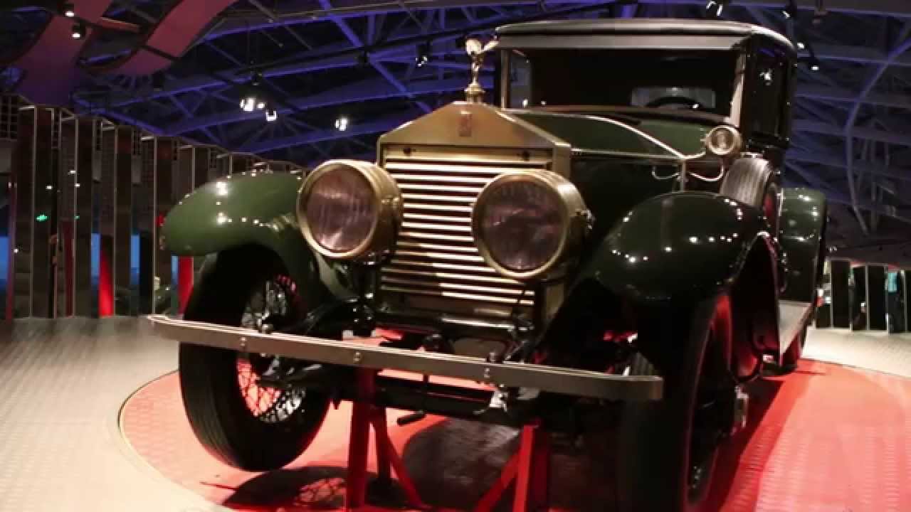 Inside the Beijing Auto Museum | Driving.ca