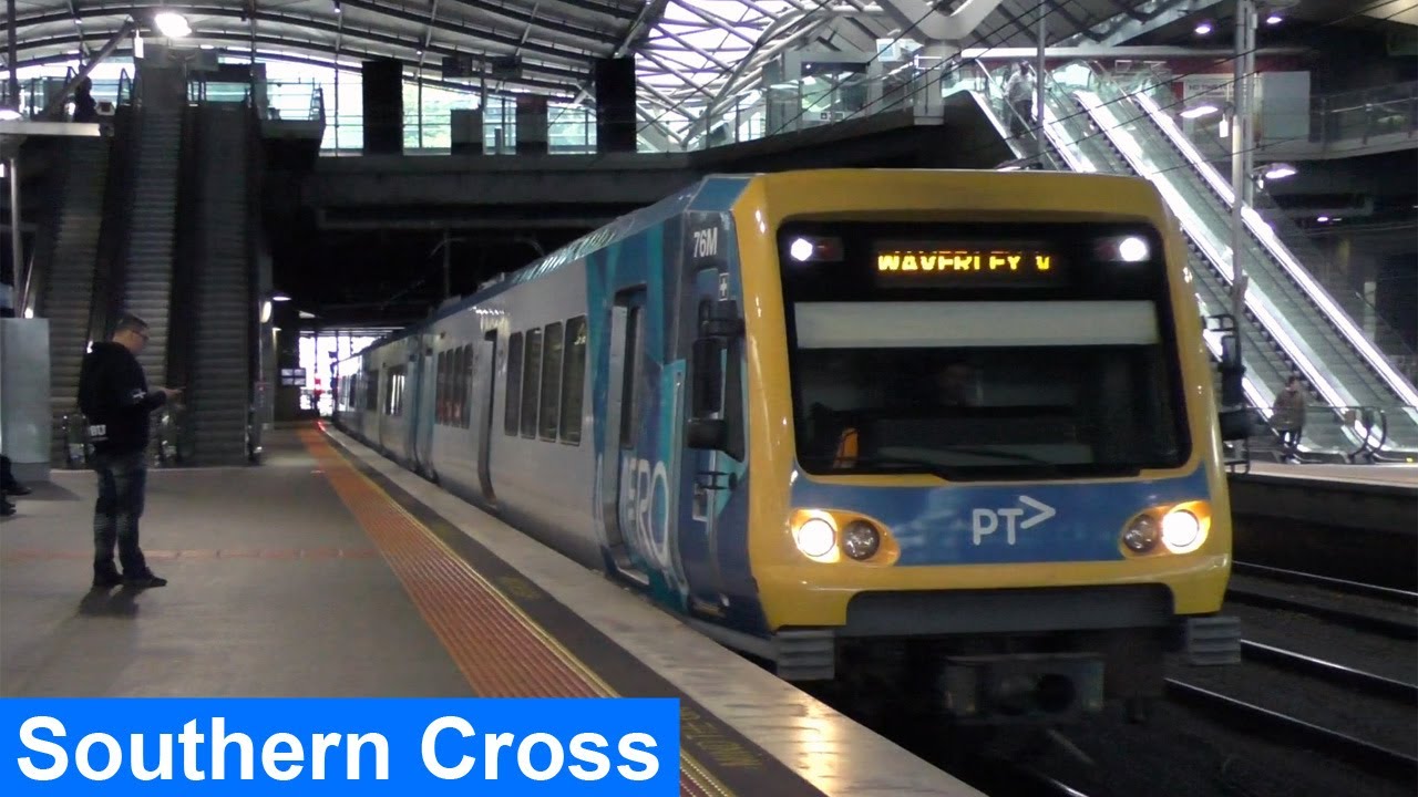 A Sunday Morning at Southern Cross Station - Metro Trains Melbourne