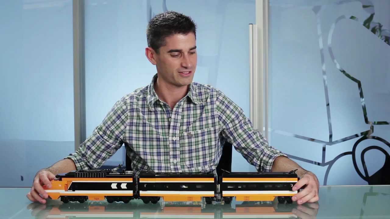 Horizon Express - LEGO Creator Expert - Designer Video