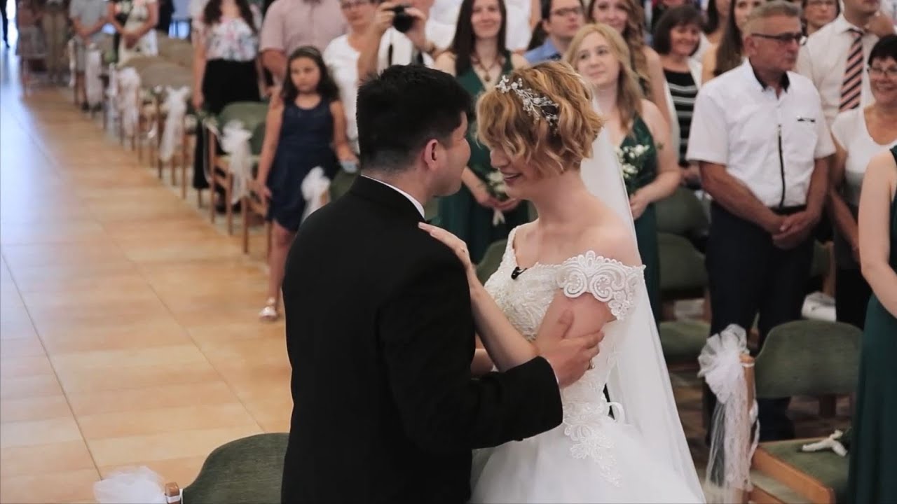 Bride's surprise wedding song to groom (Two Becoming One by Jonathan and Emily Martin)