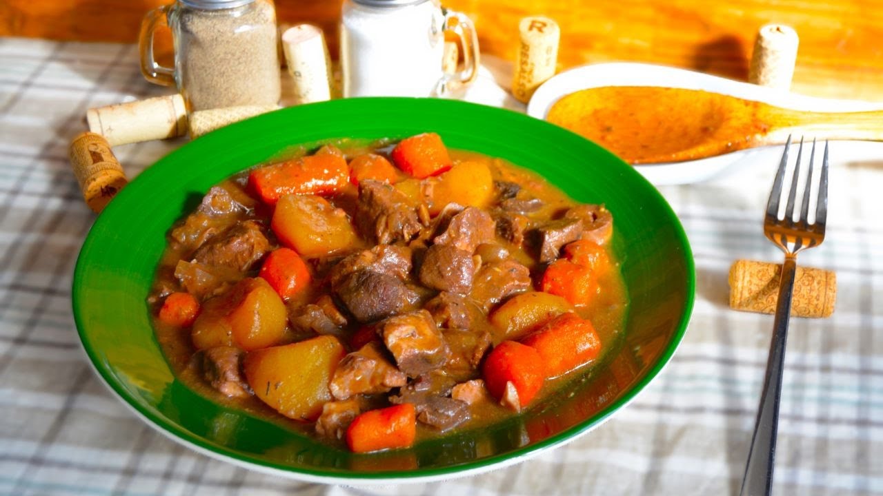 ESTOFADO DE CARNE A LA ANTIGUA / OLD-FASHIONED BEEF STEW / CROCKPOT