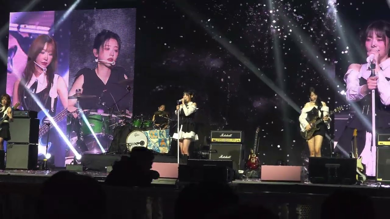 QWER 1ST WORLD TOUR 'ROCKATION' in HONG KONG - Goodbye My Sadness (안녕, 나의 슬픔) - 8/2/2026