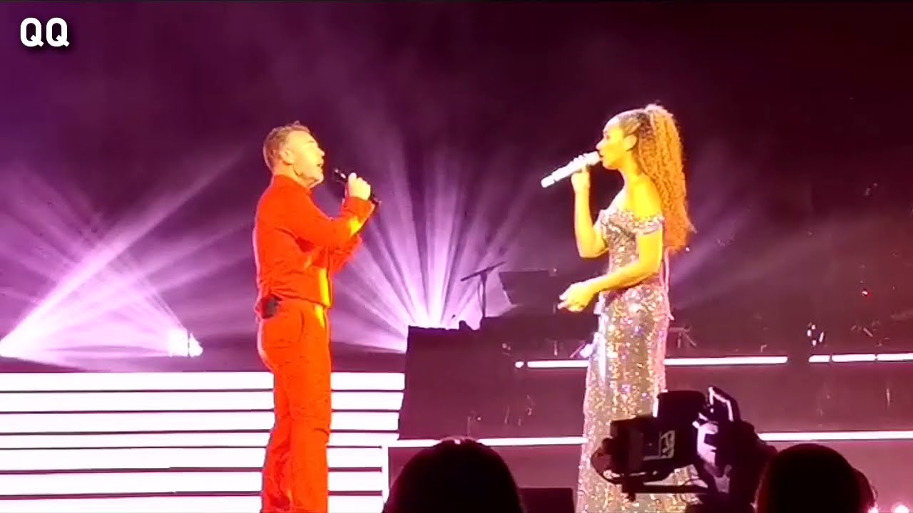 Gary Barlow + Leona Lewis - Could it be magic - the 1st show - All the hits live tour 2021 - Belfast