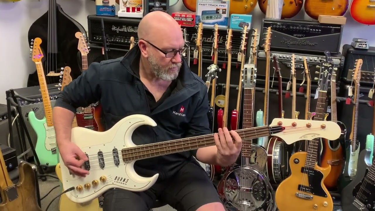 Burns Bison Series  Bass. Pete Carter.