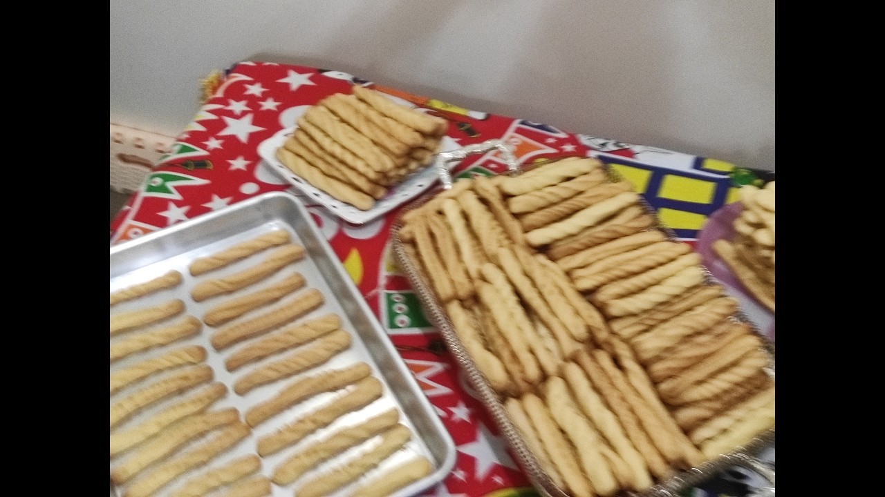 تعالو نعمل مع بعض بسكويت العيد في الخلاط مقادير كلها في البيت وهنشكله بالمكنة بطريقة سههههههلة جدا