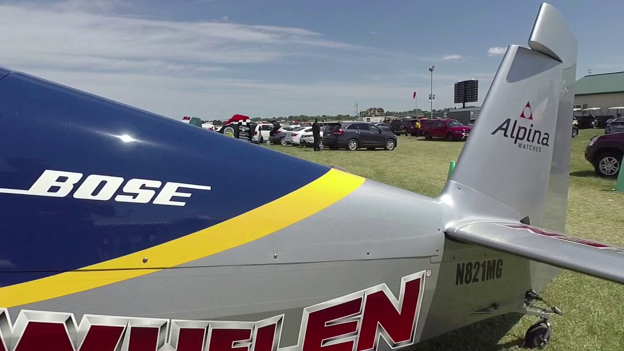 Photo Bombing Michael Goulian