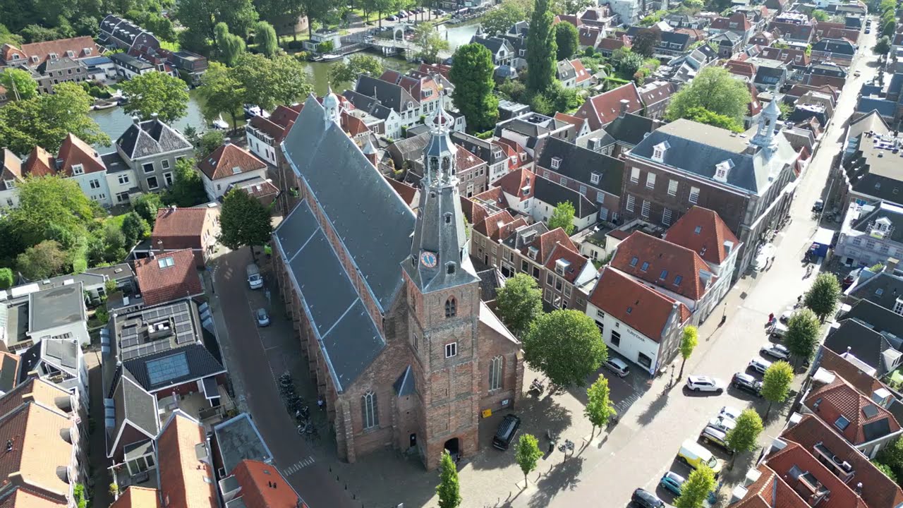 Weesp - Rondje om Grote Kerk