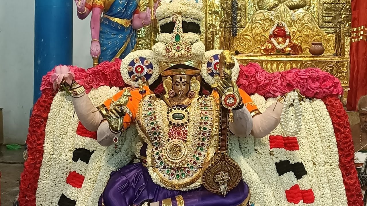 #பட்டுக்கோட்டை நாடியம்மன் முத்துப்பால்லாக்கு # கோட்டைக்கு செல்லும் நாடியம்மன் 🙏🙏