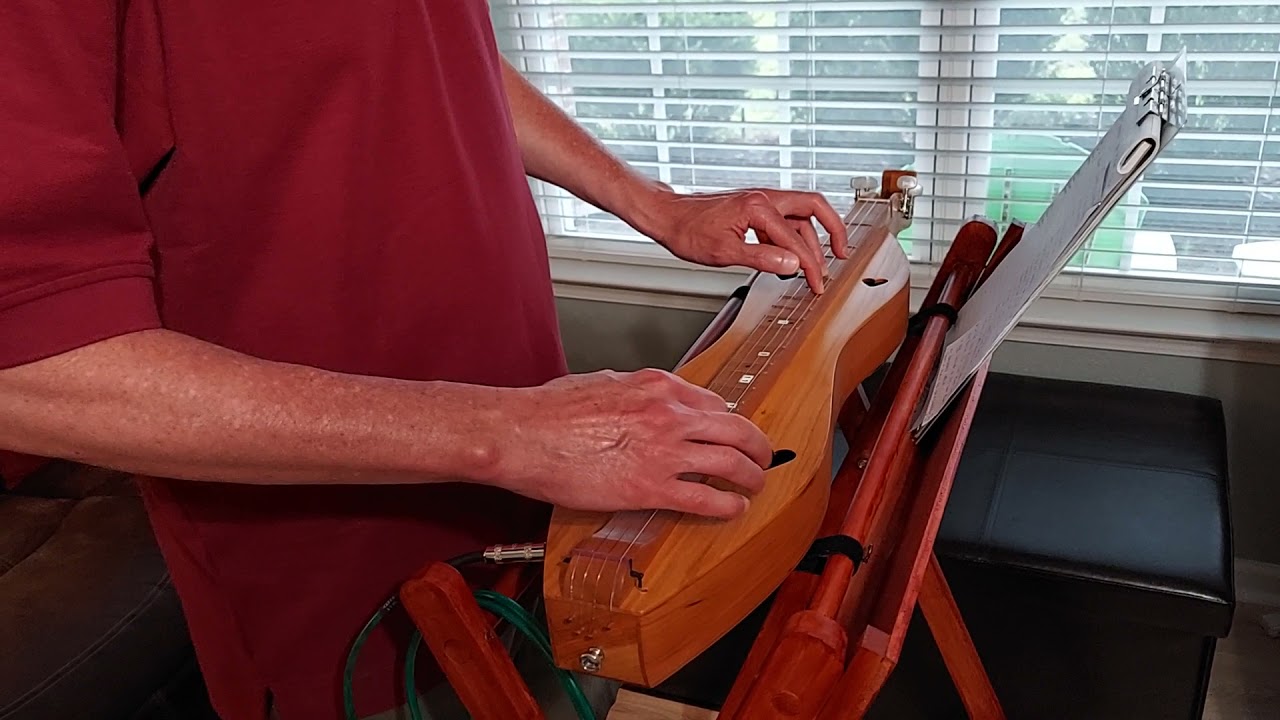 Creating Relaxing Ambient Instrumental Space Music on 4-String Equidistant Mountain Dulcimer