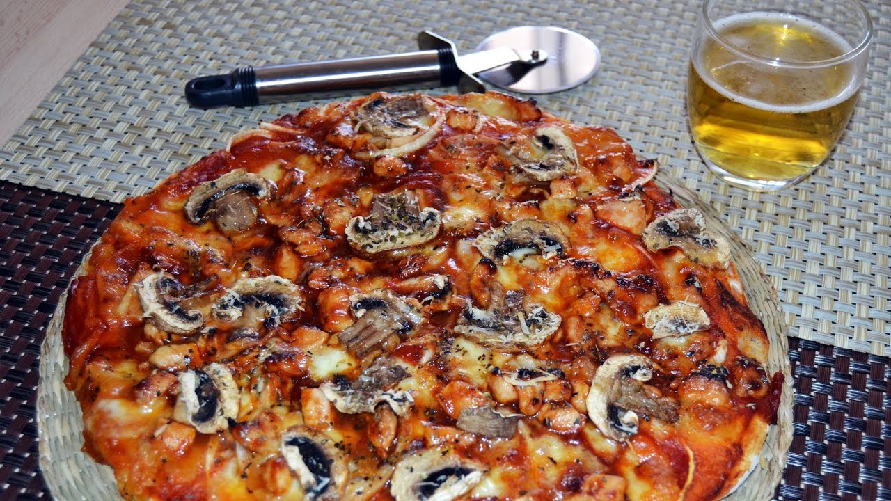Barbecue Chicken & Mushroom Pizza - Easy Homemade Pizza Recipe