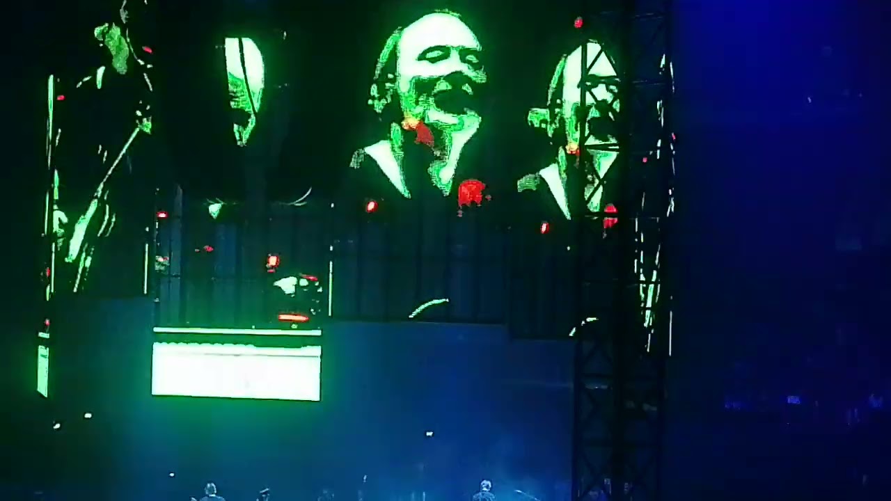 Radiohead - talk show host - Bologna 17.11.2025 