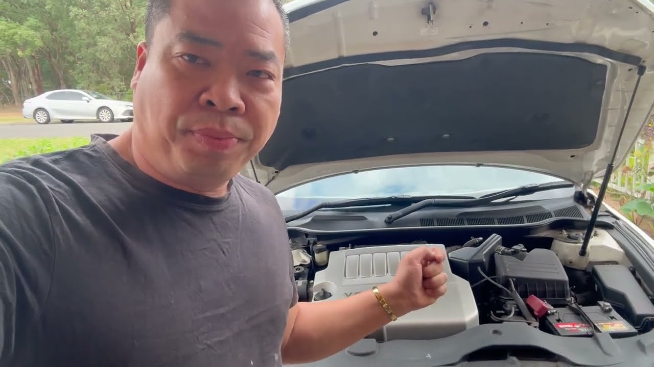 AURION 2008 full service engine light was on