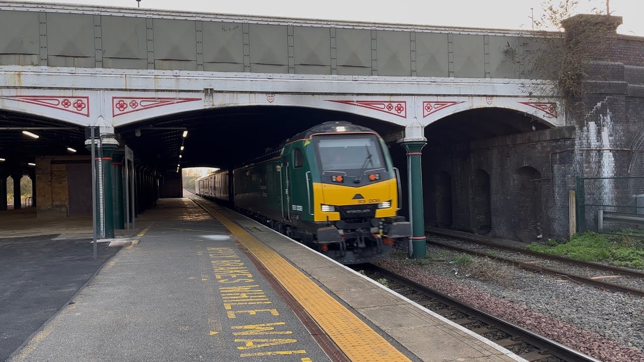 Trains at Burton 19/3/26