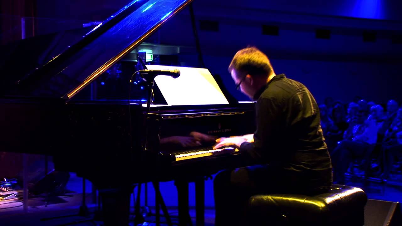 Krzysztof Herdzin Trio - "Keith And His Teeth" live