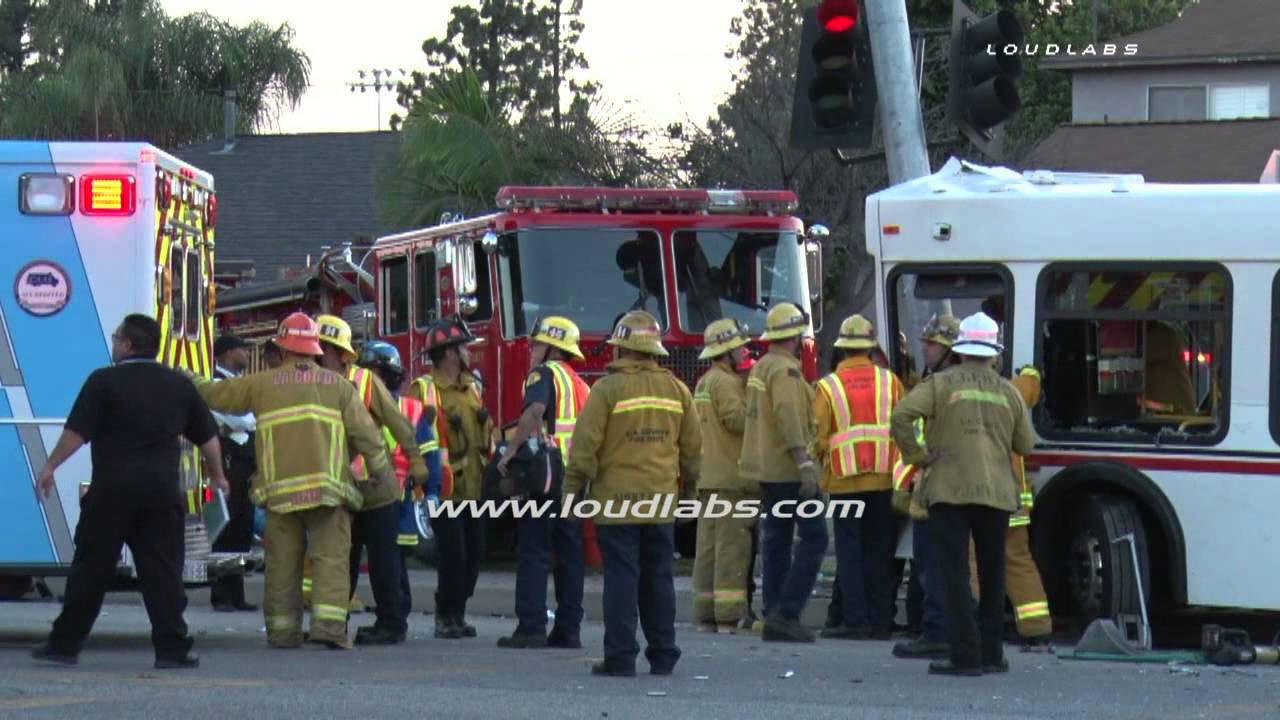 Transit Bus Driver Trapped / Long Beach   RAW FOOTAGE