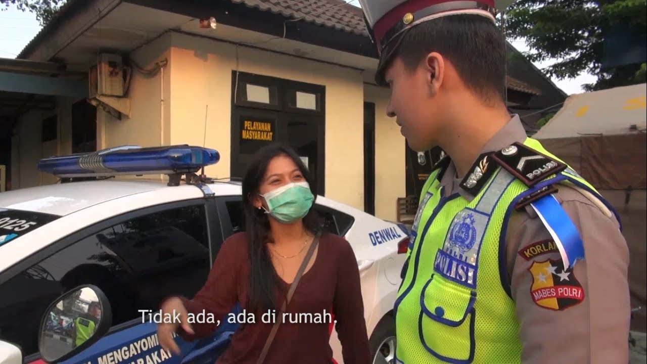 Pengendara Motor Ini Malu - Malu Ketika Ditilang Bripda Andre - 86