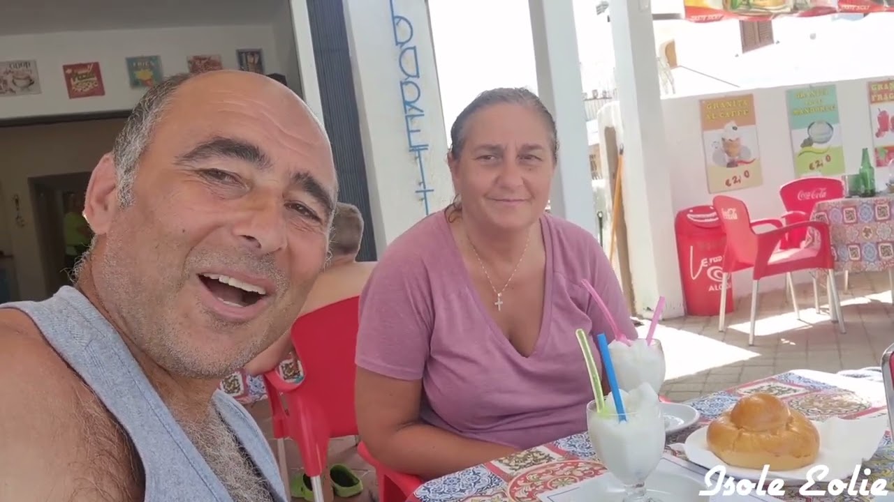 Arcipelago isole Eolie isola di Vulcano molto caratteristica per i fanghi sulfurei 💯💯💯