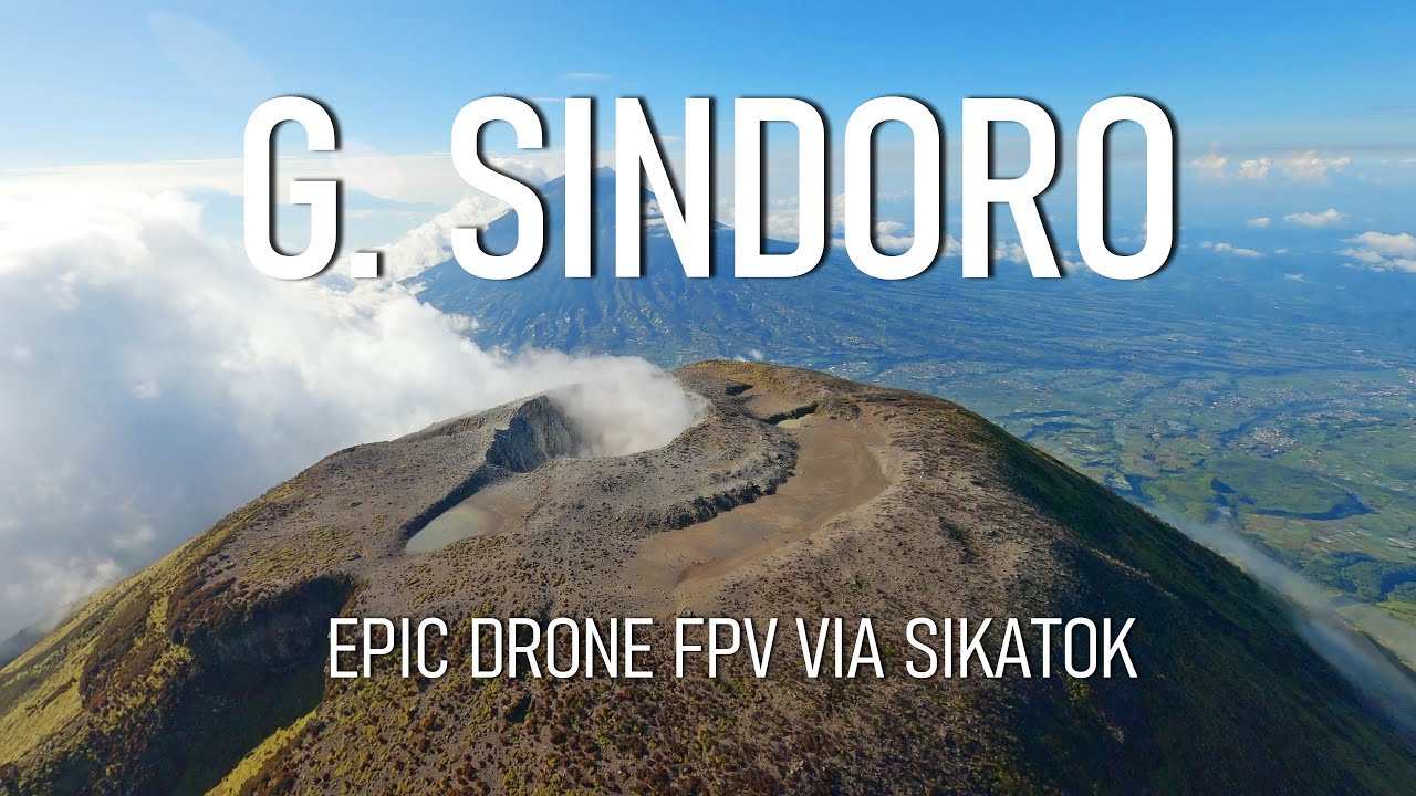 PEMANDANGANNYA EPIC!!! DRONE MUNCAK GUNUNG SINDORO VIA PERKEBUNAN TEH SIKATOK