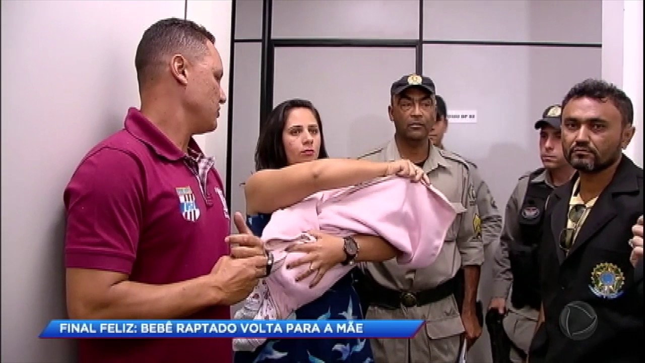 Mulher sequestra bebê e é flagrada por câmeras de segurança em Brasília