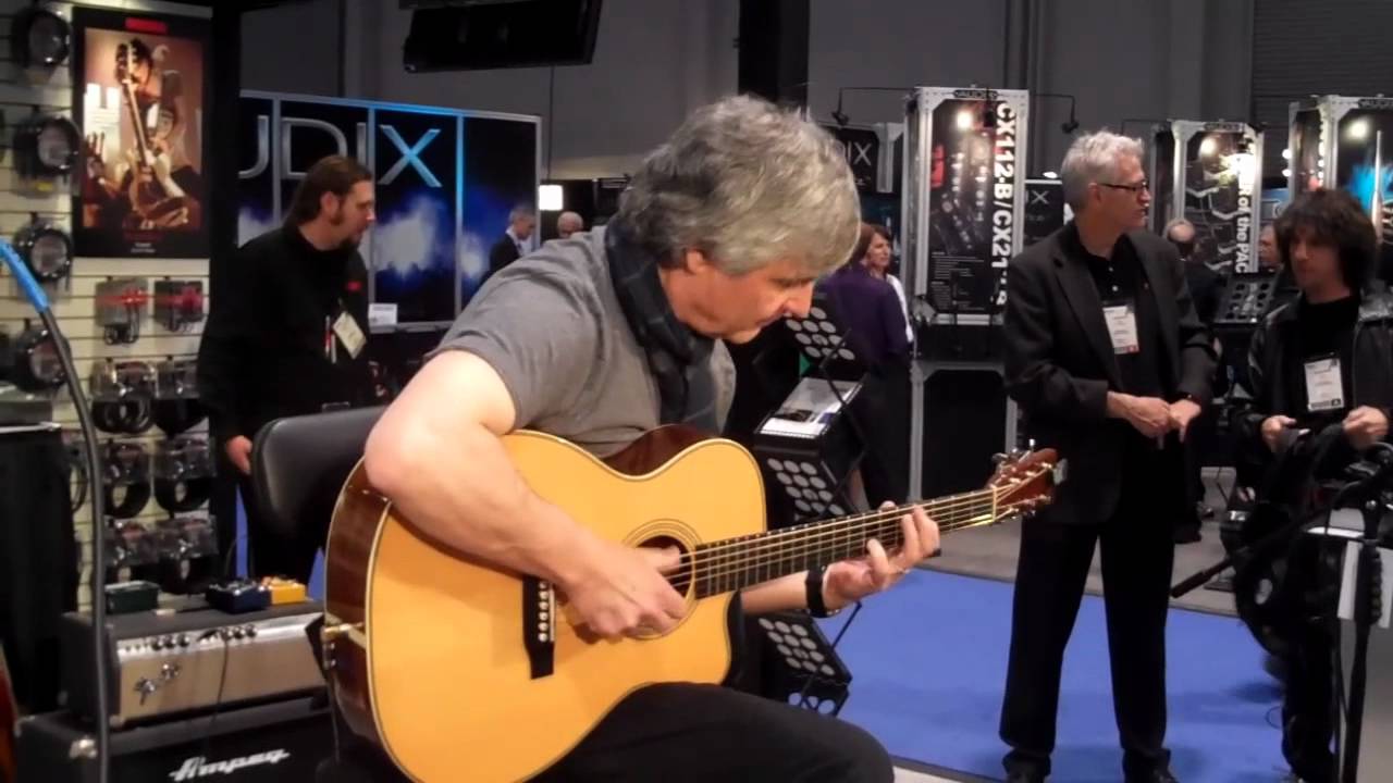 NAMM 2012 - Laurence Juber Performs I Am The Walrus at the Mogami Cable booth - 01/20/2012