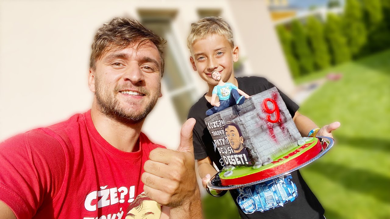 Chlupatý narozky! Opice jako dárek!