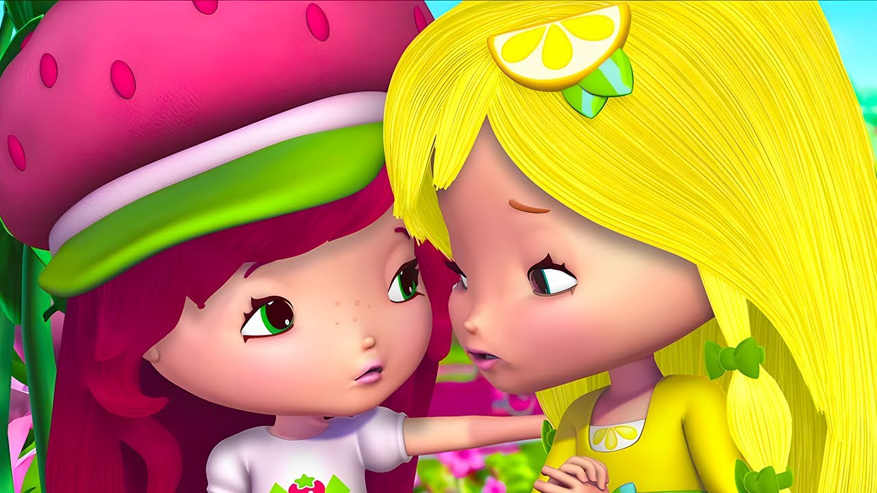 FLOWER PROBLEMS! 🌺 🌸 🌹 | STRAWBERRY SHORTCAKE | WildBrain Kids