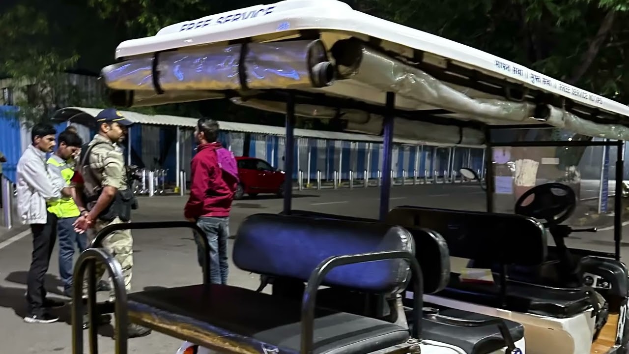 Pune airport taxi pick up point
