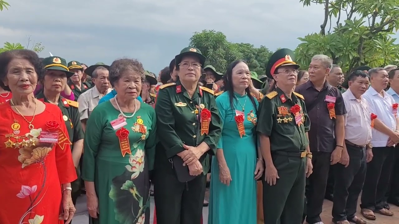 Lễ Tri ân Gia tộc Bác Hồ tại Đền Chung Sơn 4/9/2023