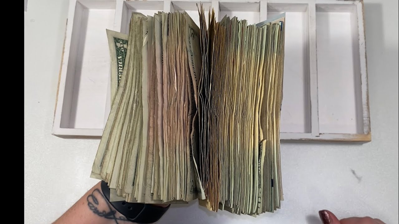 🤩 100 Envelope Challenge Unstuffing 🤩| How much did I save??